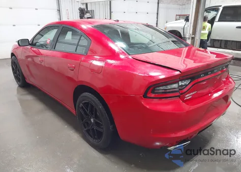 2015 Dodge Charger Se z USA, uszkodzony, nr VIN 2C3CDXFG1FH785510